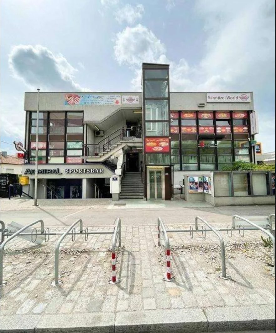 Gewerbefläche direkt neben U1 Rennbahnweg 40 mit Parkmöglichkeit